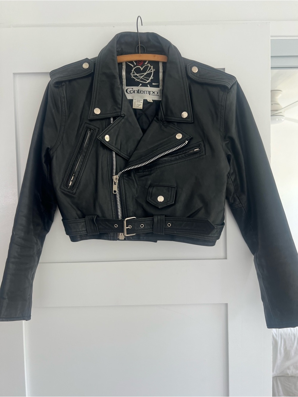 Vintage Contempo casuals Black  Cropped Leather Moto Jacket